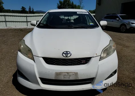 2010 Toyota Corolla Matrix S из США, поврежденный, VIN 2T1LE4EE6AC012736